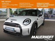 MINI Cooper S, Classic Trim | | | |, Jahr 2022 - Bühl