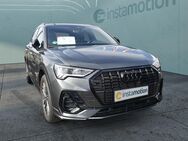 Audi Q3, 45 TFSIe S line, Jahr 2023 - München