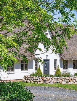 "Hier bin ich Mensch, hier darf ich's sein"... - Garding Zentrum