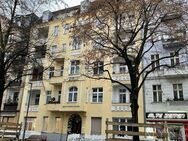 Helle 1-Zimmer-Wohnung mit großer Küche im schönen Altbau in Mitte - Berlin