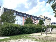 2-Raum-Whg. mit Fahrstuhl, Süd-Balkon u. TG-Stpl. in zentrumsnaher Lage! Vermietet! - Plauen