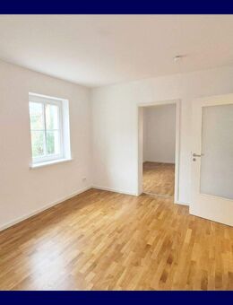 °°Take 2°° 2 Zimmer mit Einbauküche, in zentraler und doch ruhiger Lage, renoviert, Tageslichtbad - Rostock