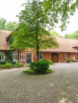 Gutshof mit Stallungen, Außenreitplatz und Paddoks in Lingen - Clusorth-Bramhar - Lingen (Ems)