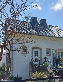 Idyllisches Einfamilienhaus in Jena-West mit großem Garten - Jena