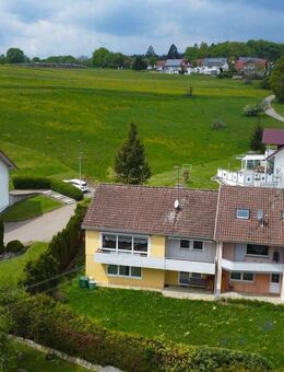 Attraktive DHH mit Garten, Stellplätzen und Garage in Obernheim Ortsrandlage zu verkaufen - Obernheim