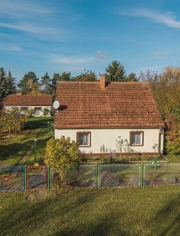 KENSINGTON - Exklusiv - Kleine Perle mit Charme: Niedliches Sanierungsprojekt mit viel Nebengelass - Nauen