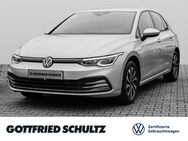 VW Golf, 1.5 l TSI IQ Drive Active, Jahr 2023 - Grevenbroich