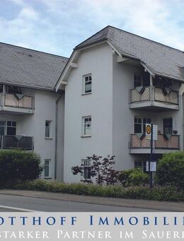 Schöne 2-Zimmer-Seniorenwohnung mit gemütlichem Balkon! - Schmallenberg