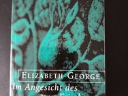Im Angesicht des Feindes von Elizabeth George (Taschenbuch) - Essen