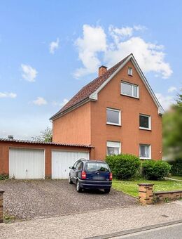 Geräumiges Zweifamilienhaus im Südwesten von Lage - Lage (Nordrhein-Westfalen)