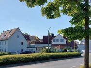 Zirndorf Innenstadtlage Modernes Wohnen und Business 2 Häuser + Gewerbeflächen/großes Grundstück - Zirndorf