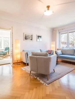 Bezugsfrei: Eigener Garten, Garage, nur wenige Schritte zur Bahnhofstraße - Berlin