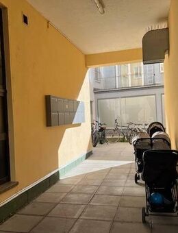 zentral u. ruhig zum Innenhof: modernisierte gut vermietete 3 ZKB - Augsburg