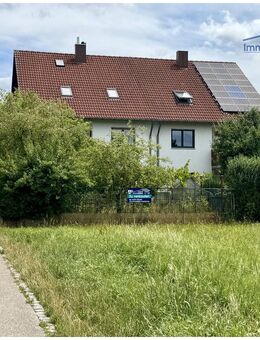 Sehr schöne & große Familienresidenz mit 315 m² & Traumgarten in ruhiger Lage - sofort bezugsfrei - Untermeitingen