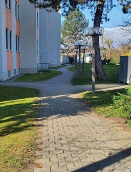 Lieber kaufen als mieten: 3,5-Zimmer-Wohnung mit Platz, Licht und Lebensqualität - Bad Windsheim