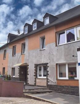 Burg als Kapitalanlage: Ihre Vollvermietete Einnahme Quelle - Marktleuthen