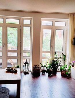 TOP 2-Zimmer-Wohnung mit 2 Balkonen und Tiefgaragenplatz - Bremen