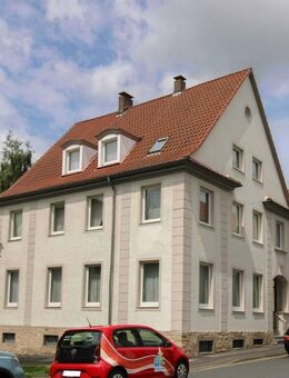 Denkmalschutz: Gepflegtes Reiheneckhaus mit Garten, Garage und 2 Freistellplätzen in Osterode - Osterode (Harz)