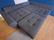 Sofa / Couch / Sitzgarnitur mit Hocker - Wildau