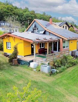 Freistehendes Einfamilienhaus im Bungalowstil - Wohnen am Waldrand mit Fernblick - Waltershausen
