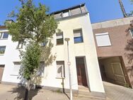 Charmante Dachgeschosswohnung in ruhiger Lage von Mülheim-Styrum - Mülheim (Ruhr)