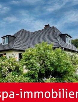 Einfamilienhaus auf eingewachsenen Grundstück mit viel Entfaltungspotential mitten in Glücksburg - Glücksburg (Ostsee)
