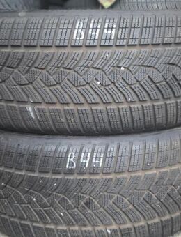 2x Winter Goodyear UltraGrip Performance 245/45 R18 100H Dot4722 6,5-7mm B44 - Euskirchen Zentrum
