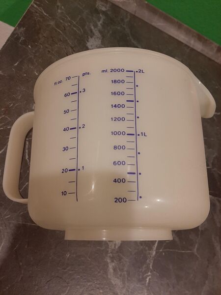 Messbecher Tupperware - Büdingen