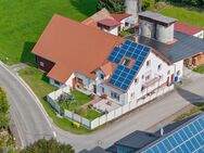 Wohnhaus mit zusätzlichen Wirtschaftsflächen auf großem Grundstück in Osterberg - Osterberg