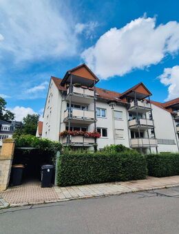 Charmante 3-Zimmer-Eigentumswohnung mit Süd-Balkon, Tageslichtbad mit Wanne & Dusche sowie Tiefgaragenstellplatz - Erfurt