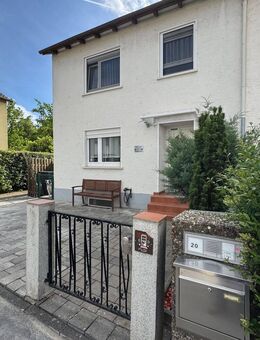 Familienfreundliches Reiheneckhaus mit traumhaftem Garten - Heilbronn