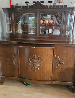 Antikes Buffet - Mering