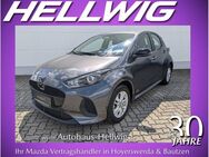 Mazda 2, 1.5 l VVT-i Hybrid Centre 2024 NEU, Jahr 2022 - Hoyerswerda