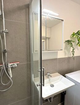 Letztes freies Zimmer in moderner Mädels-WG !!! - Frankfurt (Main)