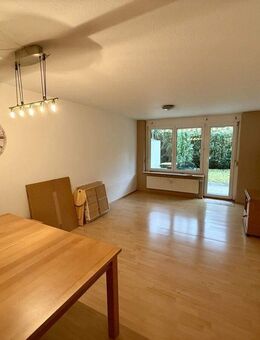 BARRIEREFREIE ERDGESCHOSSWOHNUNG MIT GARTEN - Heilbronn