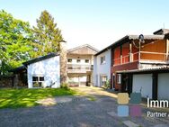 IPA - Großes einseitig angebautes EFH mit 2 Garagen in einer ruhigen Lage in Übach-Palenberg - Übach-Palenberg