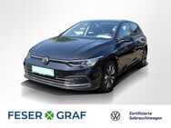 VW Golf, 1.0 TSI VIII MOVE IQ Drive Rüc, Jahr 2023 - Erlangen