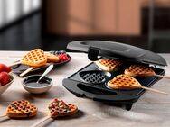 bestron Waffeleisen DSW271 für Herzwaffeln am Stiel, 780 W, für Herzwaffeln am Stiel, Retro Design