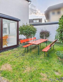 Einfamilienhaus in Schweich mit Wintergarten, Garten & Option zum Zweifamilienhaus - Schweich