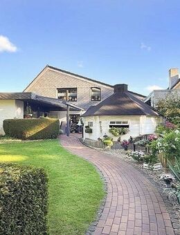 Modernisiertes Einfamilienhaus mit Seeblick! - Neumünster