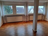 Individuelle sehr hübsche 3-Zimmer-Wohnung mit EBK in Nürnberg-Schwaig - Schwaig (Nürnberg)