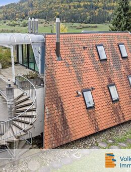 Kleine "Penthousewohnung" mit Panoramablick - Albstadt