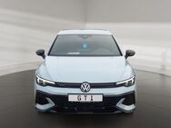 VW Golf, 2.0 l TSI GTI Clubsport OPF, Jahr 2022 - Weißenfels