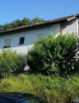 Günstige Wohnung im 3-Familienhaus + Einzelgarage - Jestetten