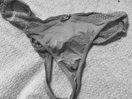 Tanga, Bikini im guten Zustand zu verschenken wir haben aussortiert - Berlin