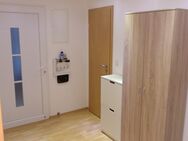 WG-Zimmer 20m² in 4er WG-Dachgeschoss Grundsaniert 2017 Unbefrist - Stuttgart