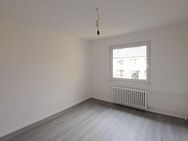 Renovierte 2 Zimmer Wohnung - Duisburg