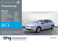 VW Golf, 1.0 TSI Life OPF, Jahr 2021 - Freiburg (Breisgau)