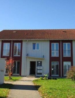 3-Zimmer-Wohnung im Obergeschoss eines 4-Parteienhauses mit EBK und Balkon - ab 01.03.2026 frei - Fremdingen