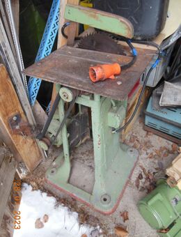 Alte schwere Kreissäge 380 V - Günzach